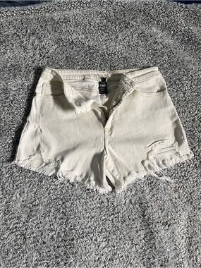 Rewash Cream Distressed Denim Shorts